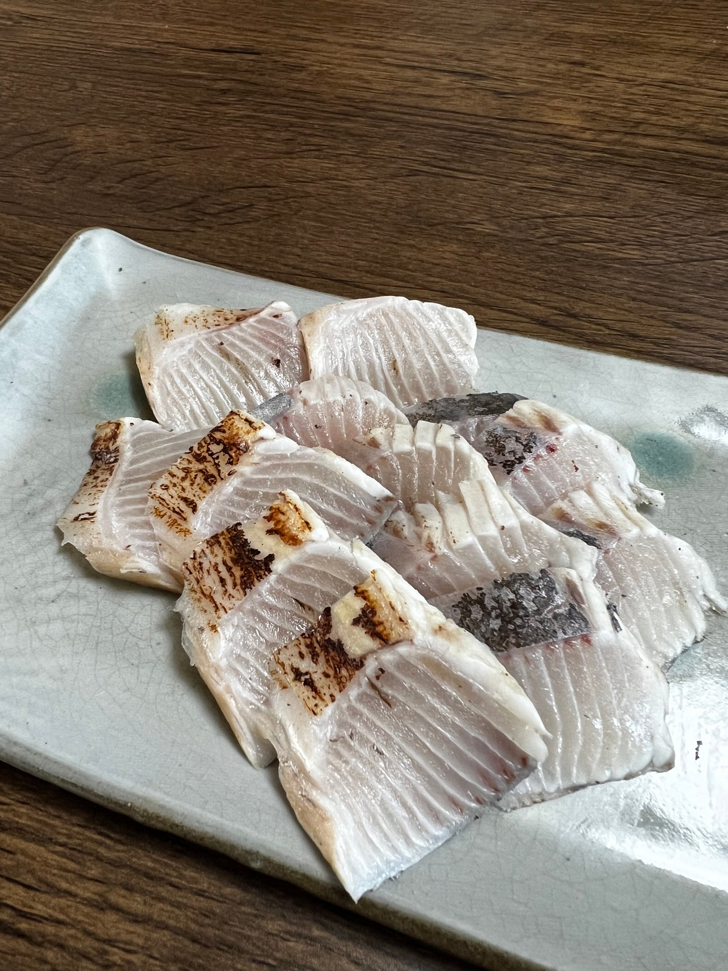 冷凍沖サワラ腹身炙り(刺身用)